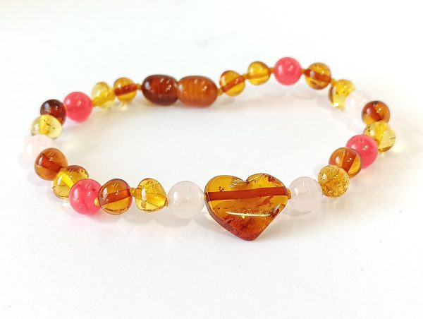Pulsera Ámbar, Calcedonia, Cuarzo Rosa y Dije de Corazón - Imagen 3