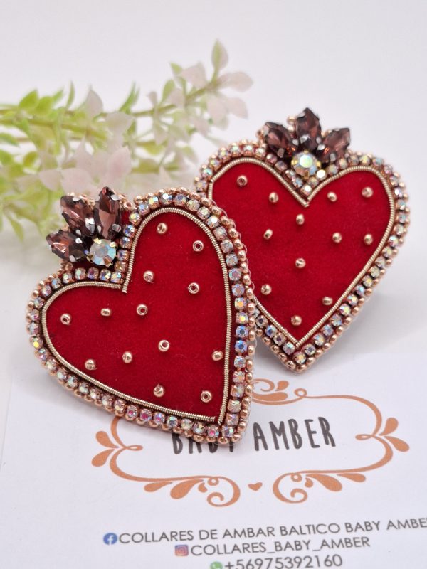 AROS CORAZON BORDADO ROJO